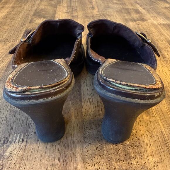 VTG Mudd Toni Platform Mules Chunky Heel Buckle Faux Leather 90s Y2K Brown Sz 10 - Picture 12 of 12